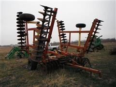 1973 Krause 1407 22' Hydraulic Fold Disk
