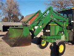 2009 John Deere 740 Loader