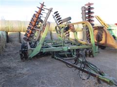 2000 John Deere TO335 Disk