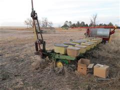 2001 John Deere 7100 planter